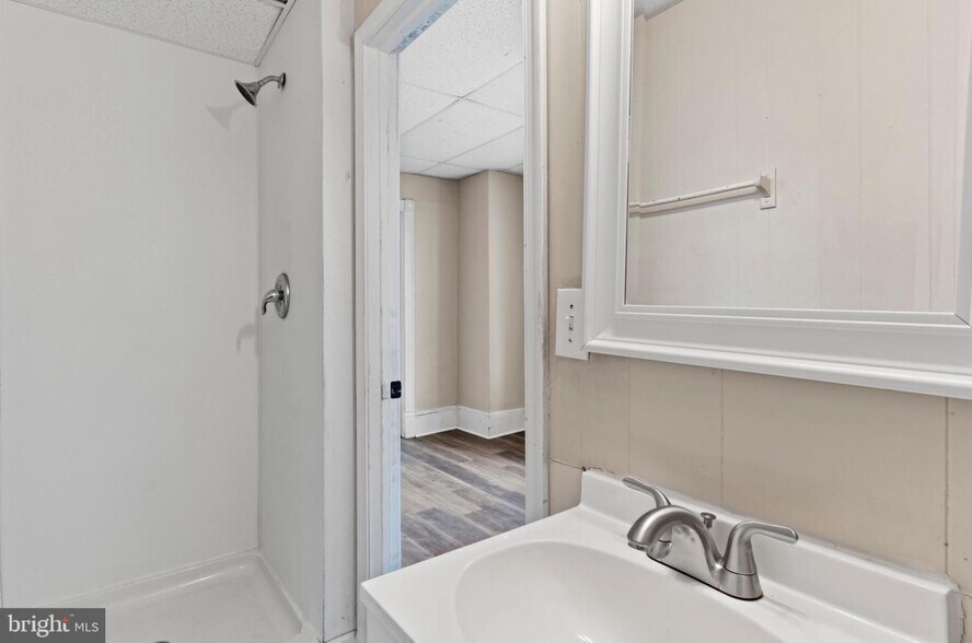 First floor bath - 207 N Queen St