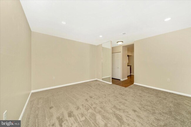 Building Photo - 6711 Park Heights Ave