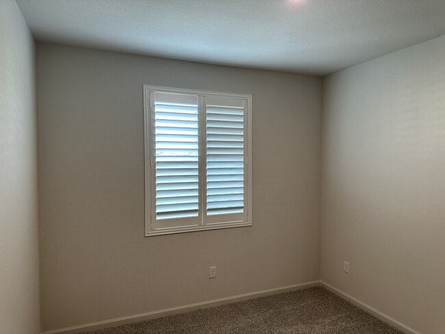 Building Photo - 7042 Mauna Loa Wy