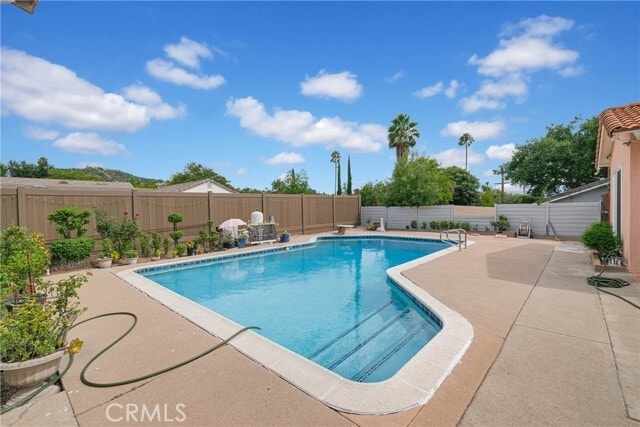 Building Photo - 1716 N Santa Anita Ave