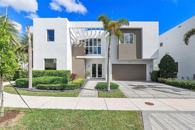 Building Photo - 7477 NW 99th Ave