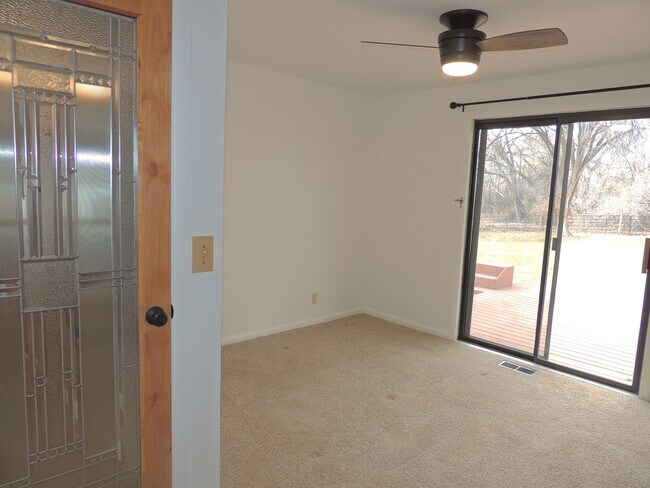 Building Photo - 831 26 Rd