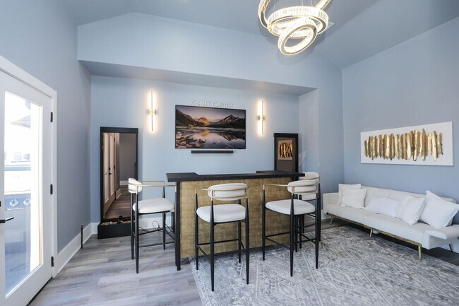 Building Photo - For Lease | 3 Bed, 3.5 Bath | 2,610 Sq Ft | Westheimer Estates |