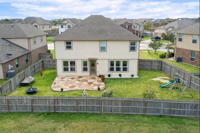 Building Photo - 22326 Davenport Downs Ln