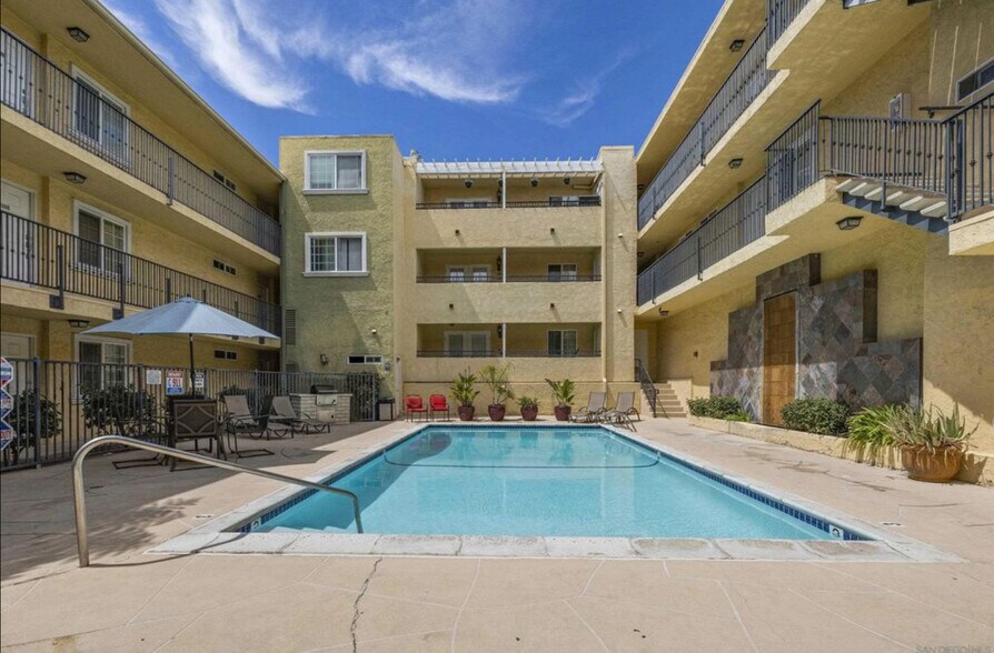 Building Photo - 5055 Collwood Blvd