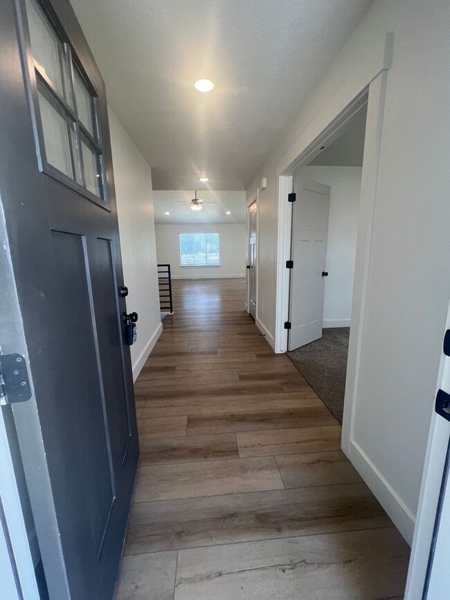 Building Photo - Beautiful Home Built in 2024, Upstairs Only