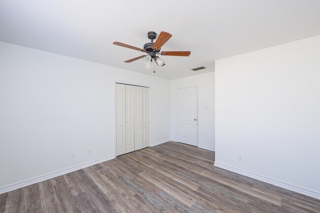 Building Photo - 752 Buffalo Ct