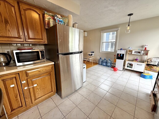 Building Photo - 43 Edenfield Ave