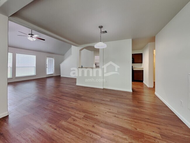 Building Photo - 15450 Bammel Oaks Ct
