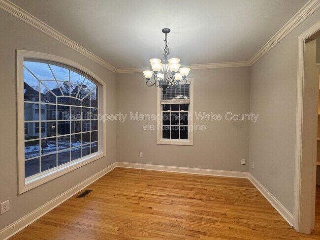 Building Photo - 441 Heritage Village Ln