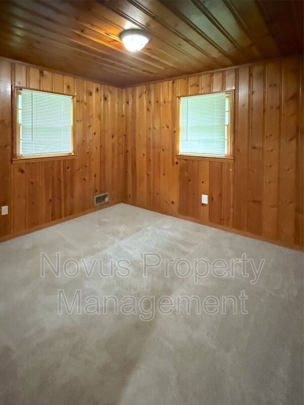 Building Photo - 150 Corinth Poseyville Rd
