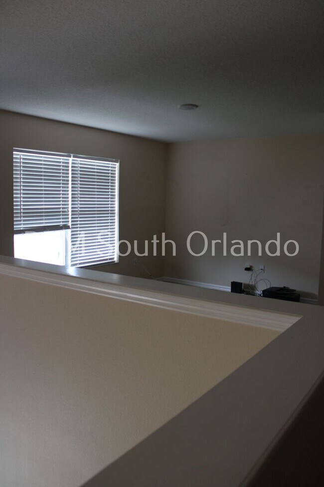 Building Photo - 3566 Sanctuary Dr