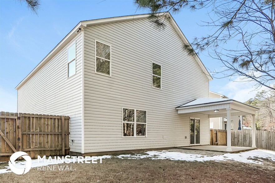 Building Photo - 224 Polo Field Way