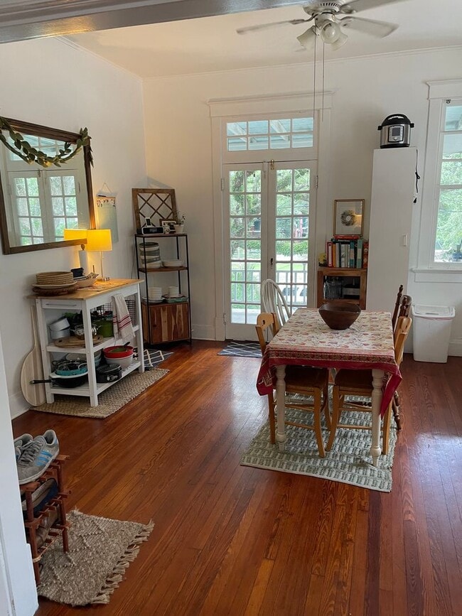 Building Photo - 1929 S Carrollton Ave