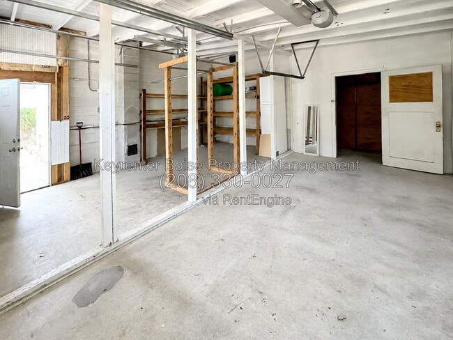 Building Photo - 2124 N 15th St