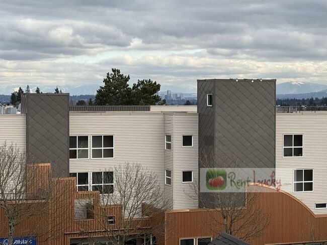 Building Photo - GREAT VIEWS! Lovely 2-Bedroom, 2 Bath Condo in Fantastic Fremont Area w/Garage Parking!!