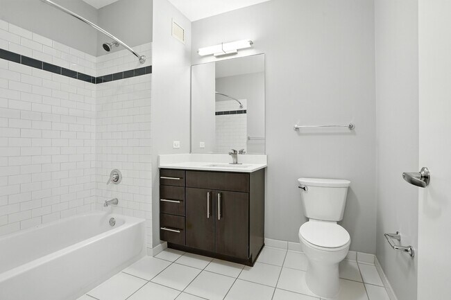Building Photo - 357 E Wacker Dr