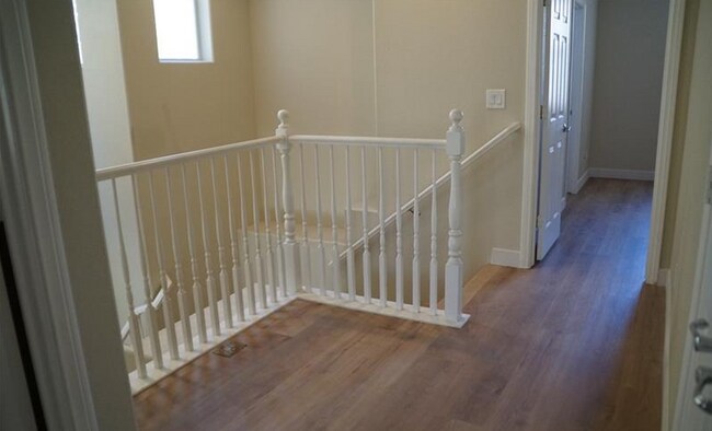 Building Photo - 9310 Quiet Mist Ct