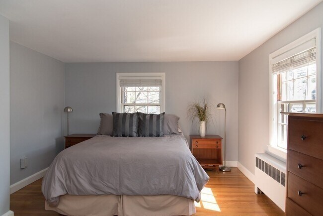 Building Photo - 26 Carville Ave
