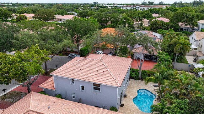 Building Photo - 6144 NW 78th Ct