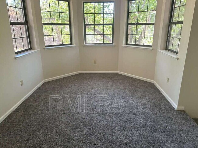 Building Photo - 1106 Happy Valley Ct