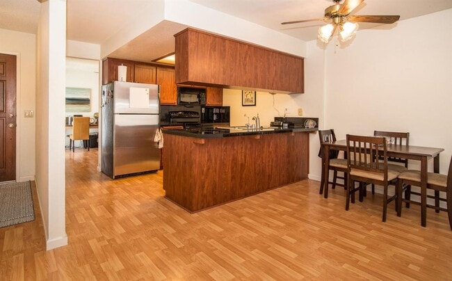 Building Photo - Southwest Woodland Home For Rent