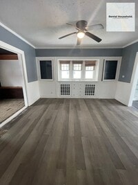 Building Photo - Spacious & Charming Colonial- Almost 1800sqft + Cozy Nooks