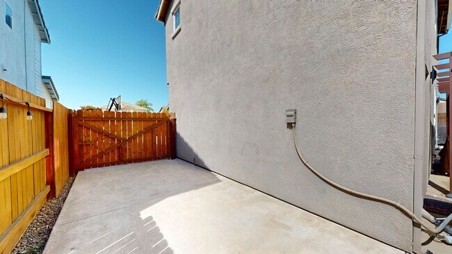 Building Photo - 5446 Antique Rose Way
