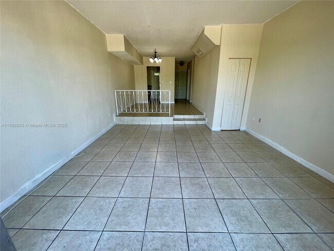 Building Photo - 10900 SW 104th St