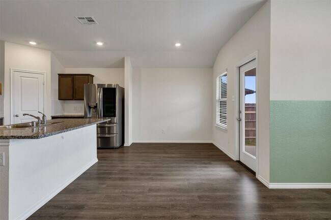 Building Photo - 4206 Showboat Ln