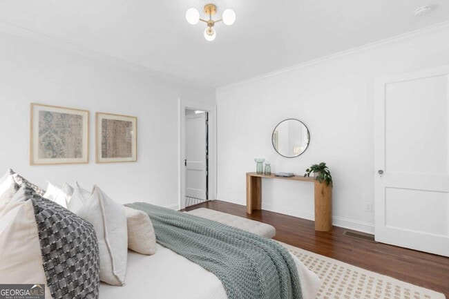 Building Photo - 987 Alloway Pl SE