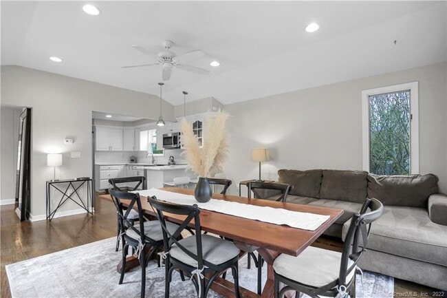 Building Photo - 80 Ridgewood Ave