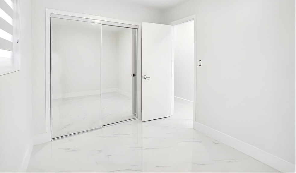 Building Photo - 7881 Hope St