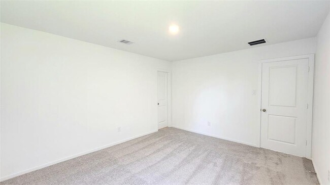 Building Photo - 28759 Texas Plns Dr