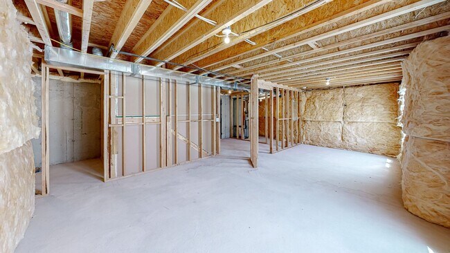 Building Photo - NEW *No Security Deposit Required Upfront!    2024 Townhome With Move In Special!