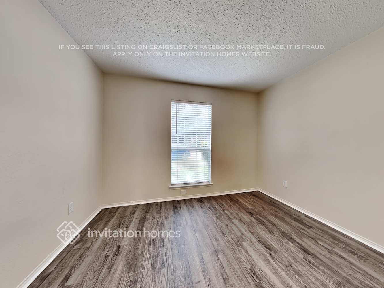 Building Photo - 629 Gentry Ln