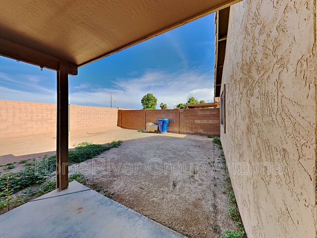 Building Photo - 7307 S Sunrise Way