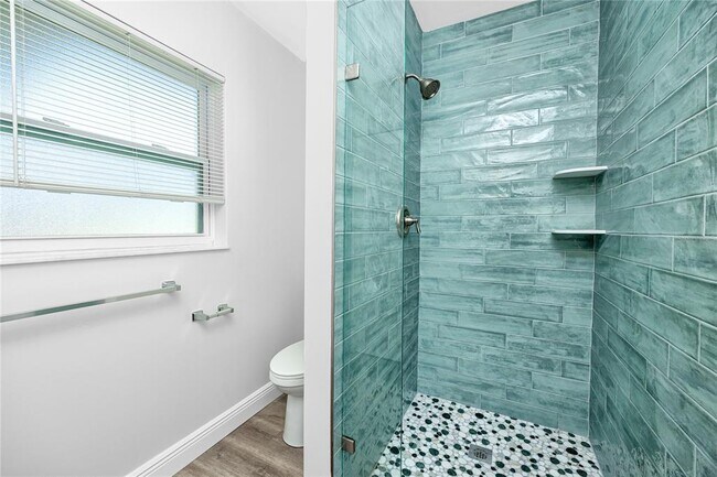 Building Photo - 3747 Shady Bluff Dr