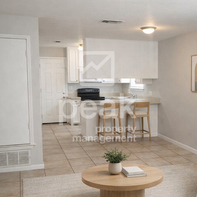 Building Photo - $1,125 2 Bed, 1 Bath in Weatherford! Apply now and save $575! Offer through 5/21!