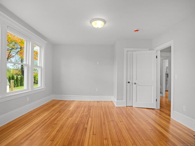 Building Photo - 29 Redfield Rd