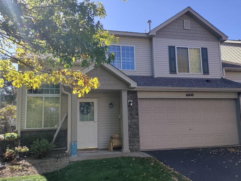 Building Photo - 6410 Lakota Trl