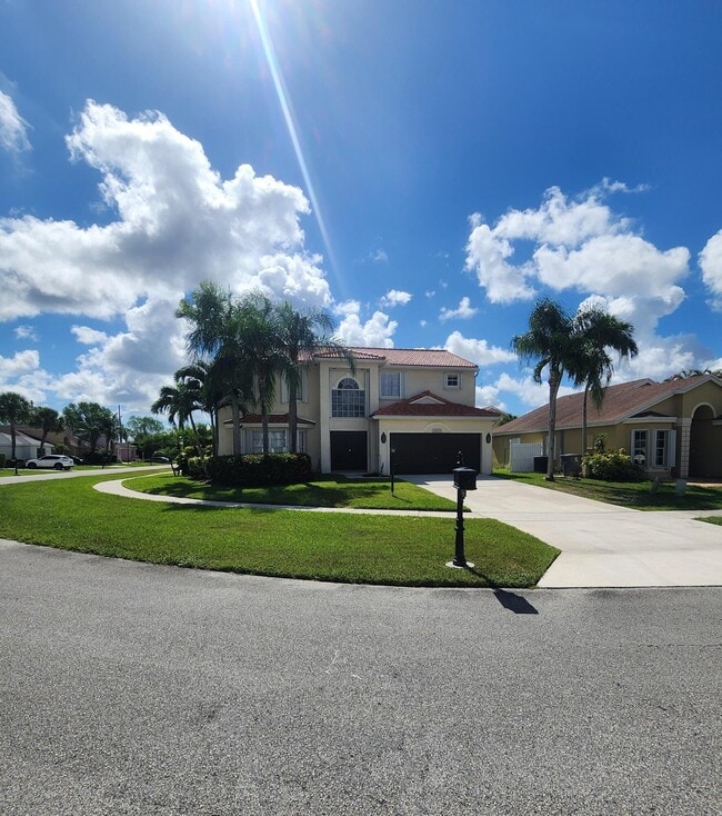 Building Photo - 18860 La Costa Ln