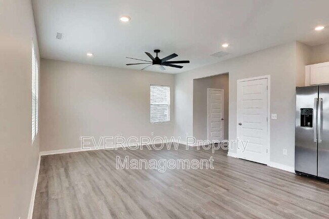 Building Photo - 4526 Wild Turkey Dr