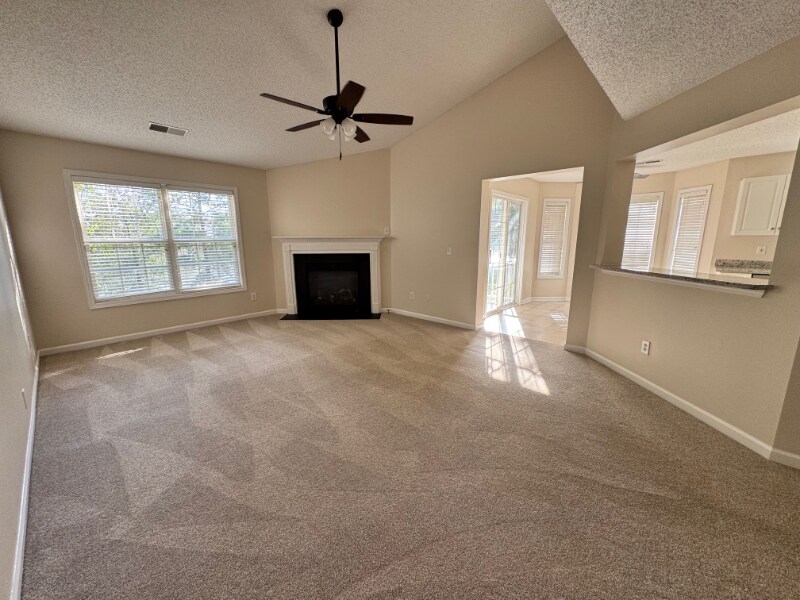 Building Photo - 105 Founders Ridge Rd