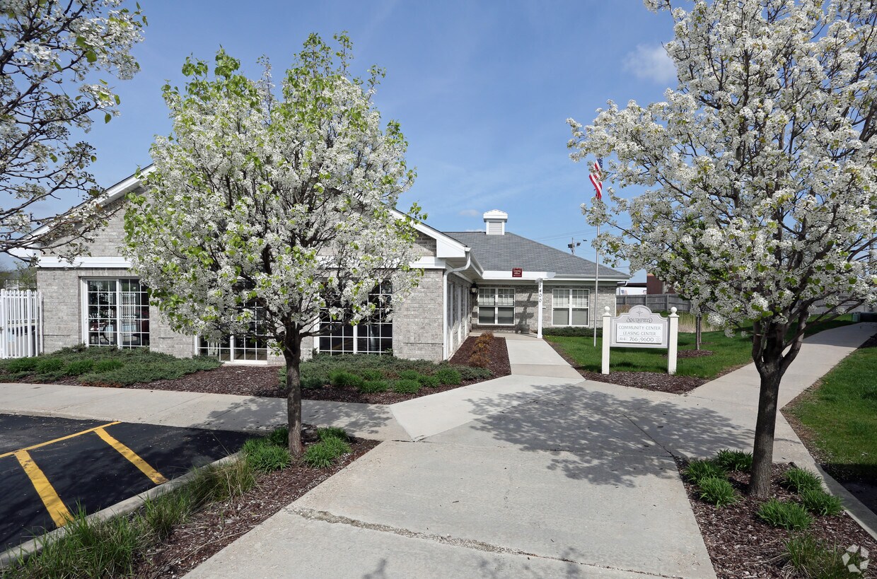 Southfield Apartments Oak Creek