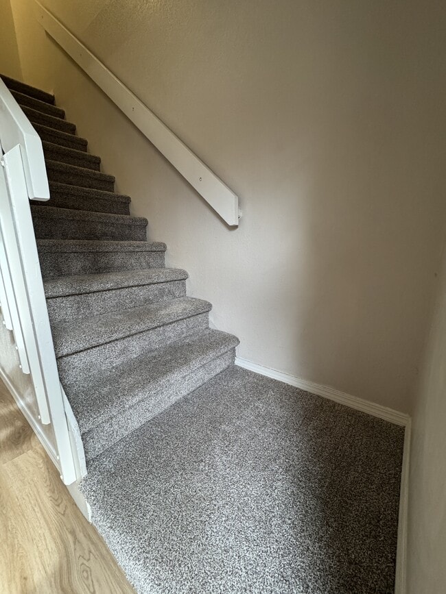 Building Photo - 2603 E Nichols Cir