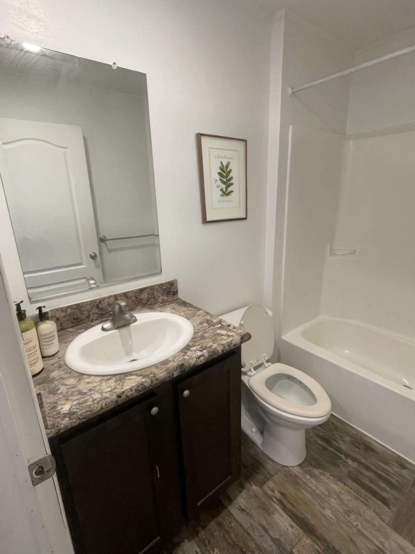 Building Photo - 46 Joymar Dr