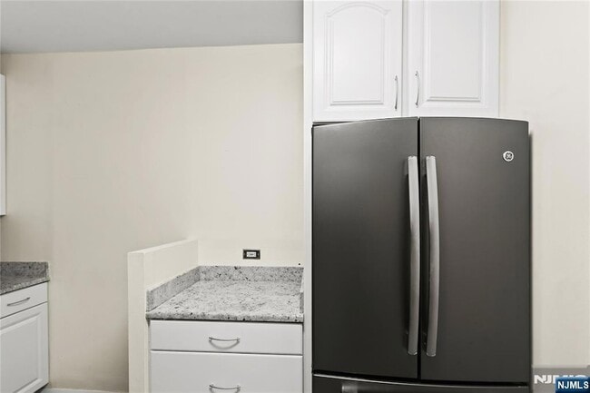 Building Photo - 7004 JFK Blvd E