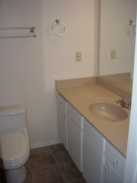 Building Photo - 8400 Jamestown Dr