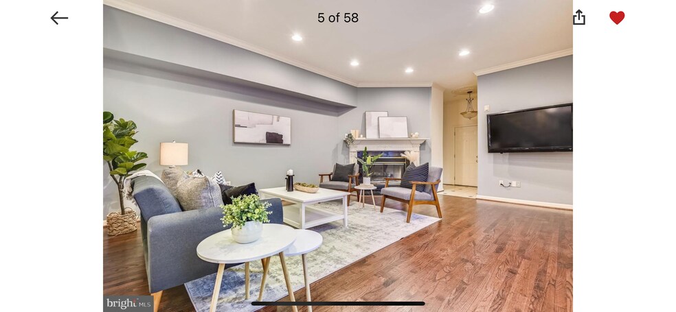 Building Photo - 1250 William St